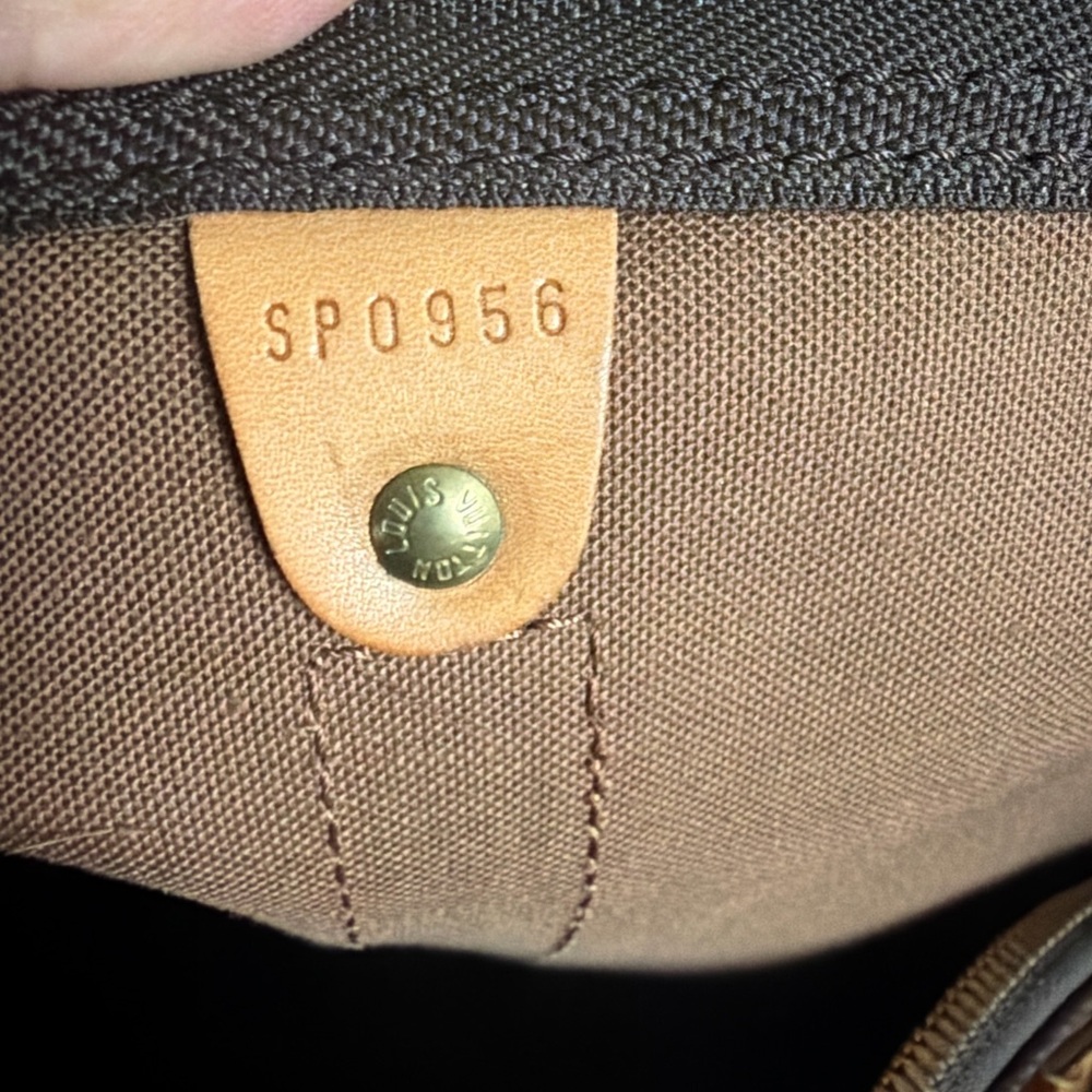 Louis Vuitton Vintage Monogram Speedy 35 - Picture 16 of 16